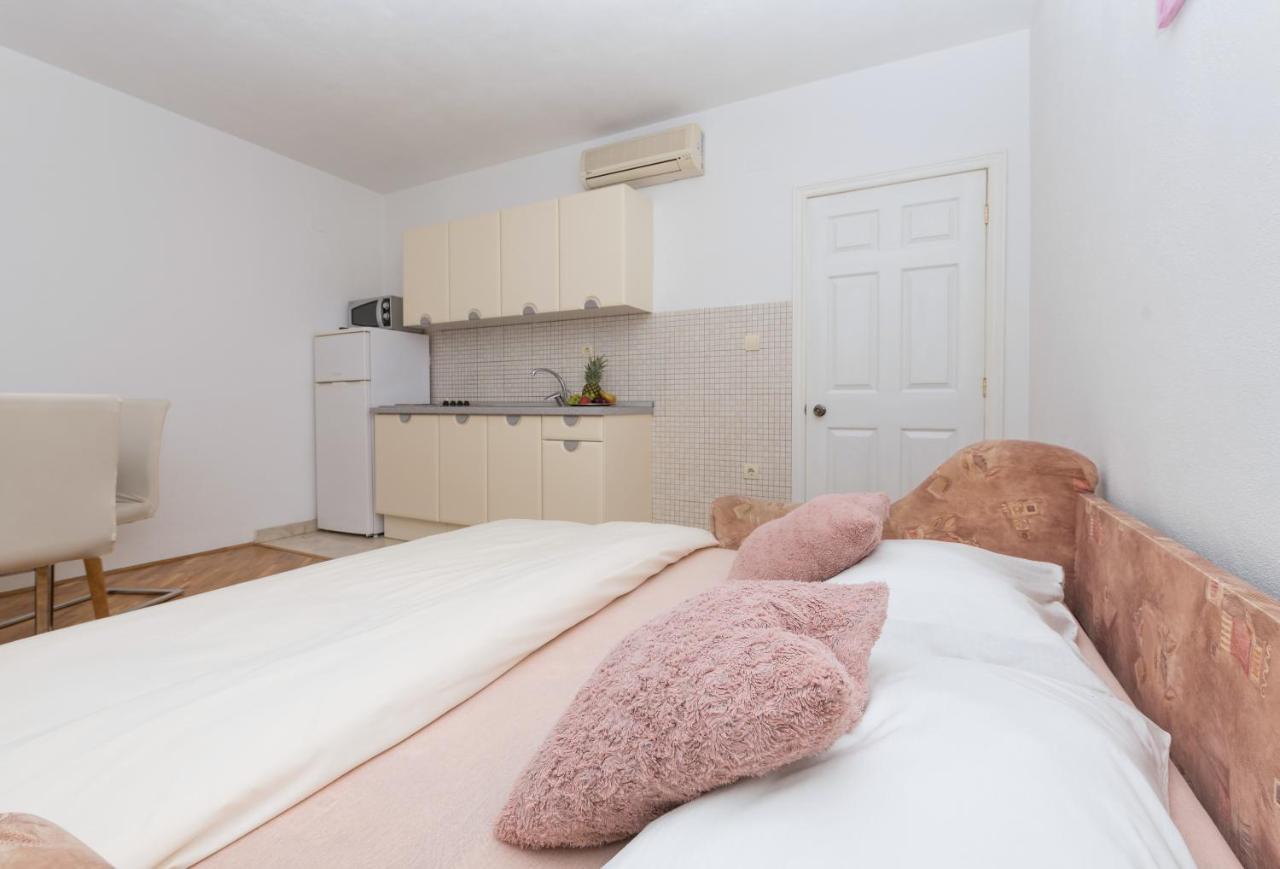 Skiljini Dvori - Apartman Makarska Eksteriør bilde