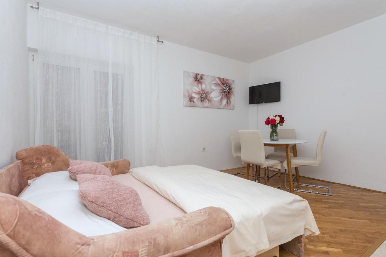 Skiljini Dvori - Apartman Makarska Eksteriør bilde