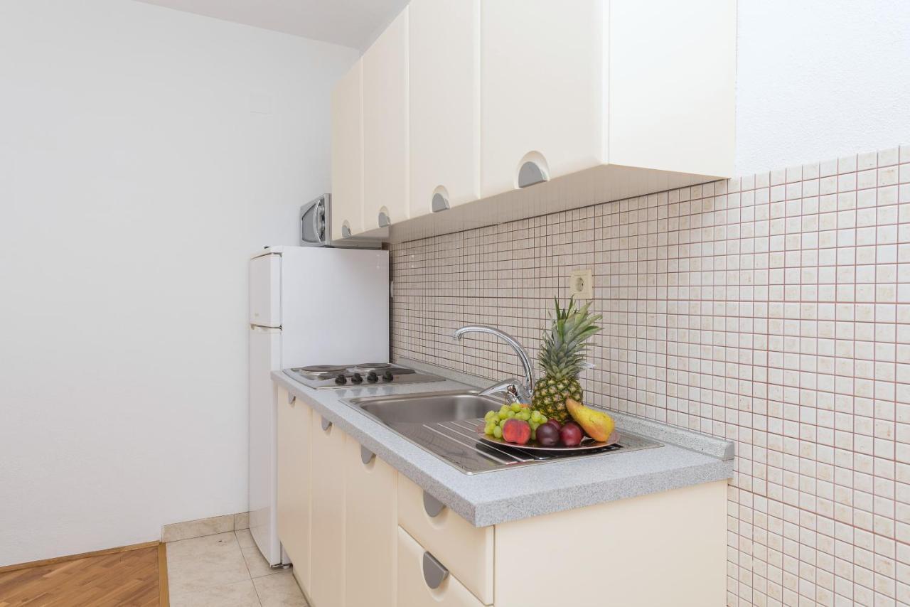 Skiljini Dvori - Apartman Makarska Eksteriør bilde